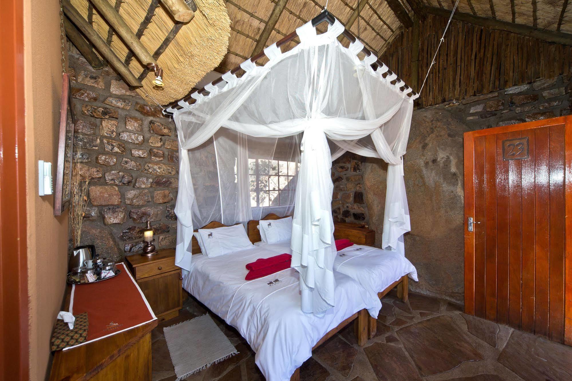 Gondwana Canyon Lodge Kanebis Exterior foto